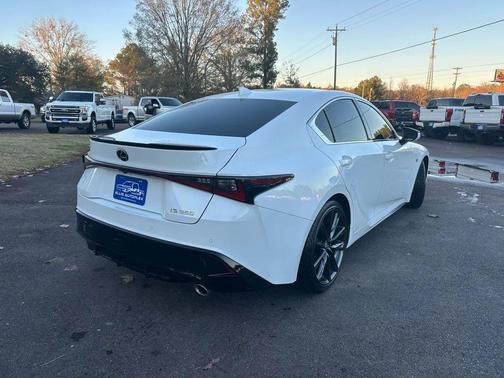 2022 Lexus IS 350 Base