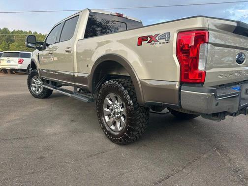 2017 Ford F-250 Lariat