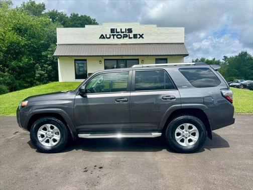 2020 Toyota 4Runner SR5