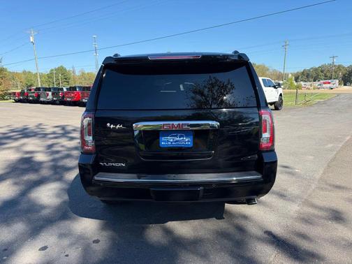 2020 GMC Yukon Denali