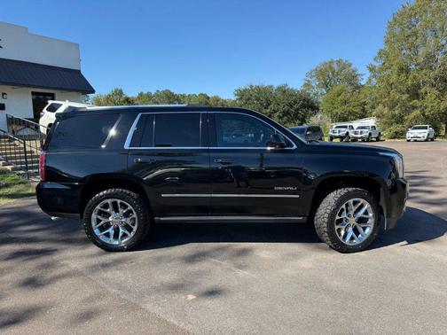 2020 GMC Yukon Denali