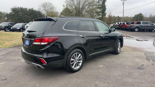 2018 Hyundai SANTA FE SE