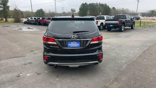 2018 Hyundai SANTA FE SE