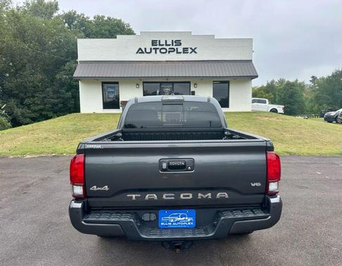 2019 Toyota Tacoma TRD Sport