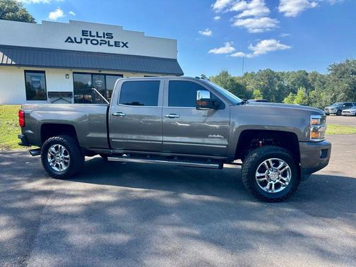 2015 Chevrolet Silverado 2500 High Country
