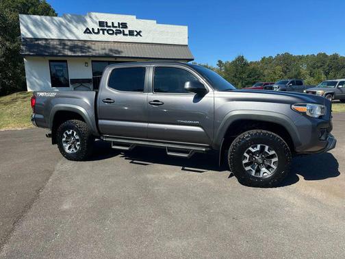 2016 Toyota Tacoma SR5