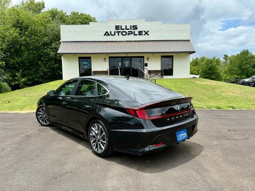 2020 Hyundai SONATA Limited