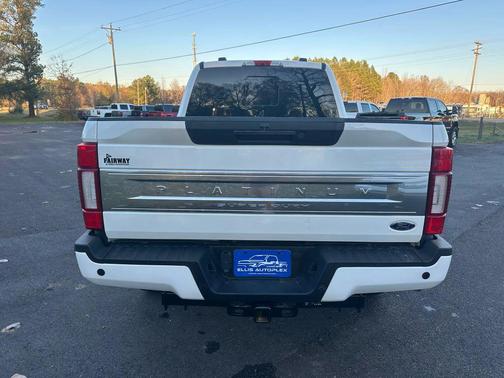 2022 Ford F-250 Platinum Pickup 4D 6 3/4 ft