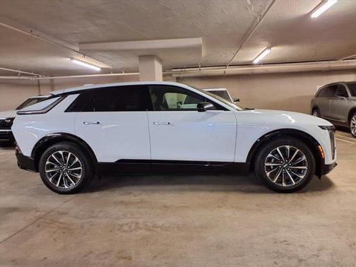 2026 Cadillac LYRIQ Sport