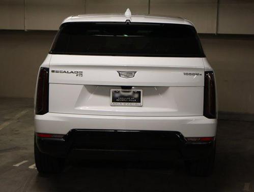 2025 Cadillac Escalade IQ Sport 2
