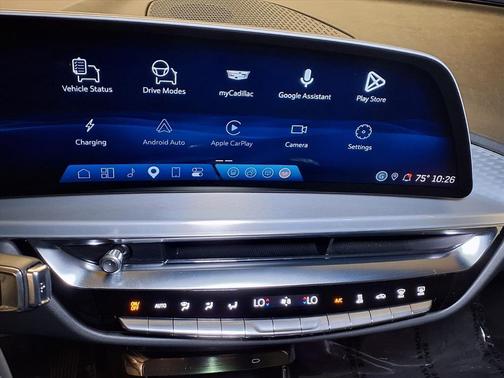 Vibrant White Tricoat 2026 Cadillac LYRIQ Luxury