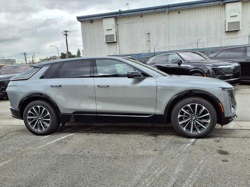 2026 Cadillac LYRIQ Sport