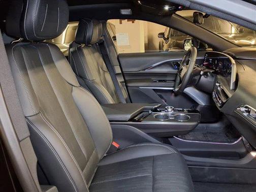 2026 Cadillac LYRIQ V
