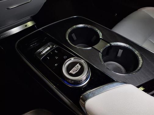 2023 Cadillac LYRIQ Luxury