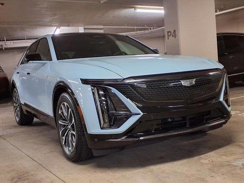 2025 Cadillac LYRIQ Sport