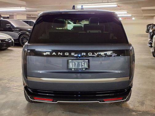 2024 Land Rover Range Rover P530 SE
