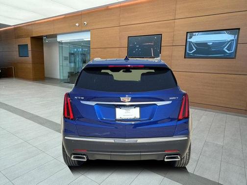 2024 Cadillac XT5 Luxury