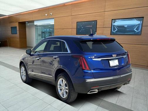 2024 Cadillac XT5 Luxury