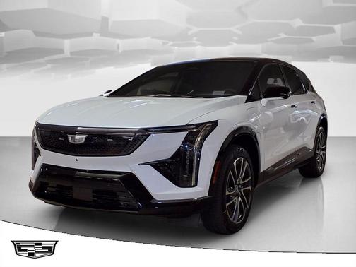 Vibrant White Tricoat 2026 Cadillac OPTIQ Sport
