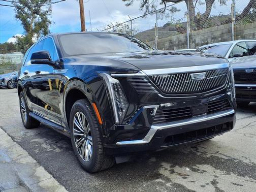2026 Cadillac Escalade IQ Luxury