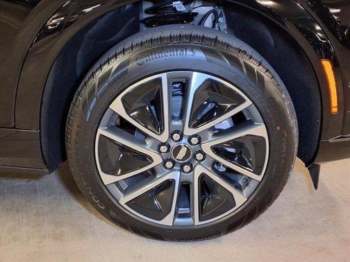 2026 Cadillac OPTIQ Premium Sport