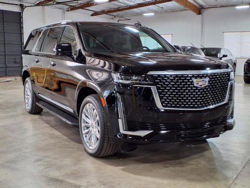 2024 Cadillac Escalade ESV Premium Luxury