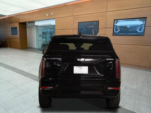 2025 Cadillac Escalade Sport