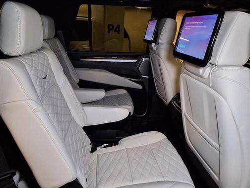 2026 Cadillac Escalade Sport Platinum