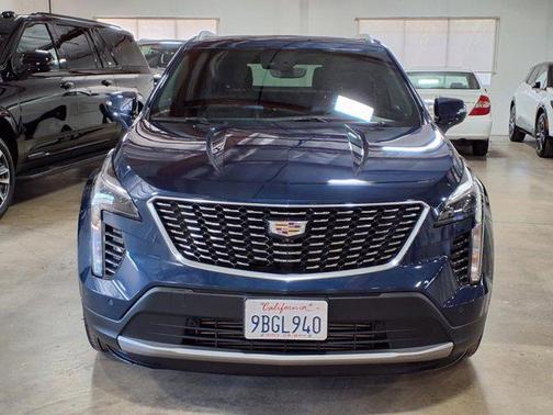 2022 Cadillac XT4 Premium Luxury