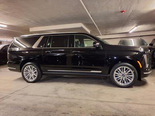 2026 Cadillac Escalade ESV Luxury