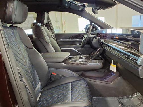 2026 Cadillac Escalade IQL Luxury