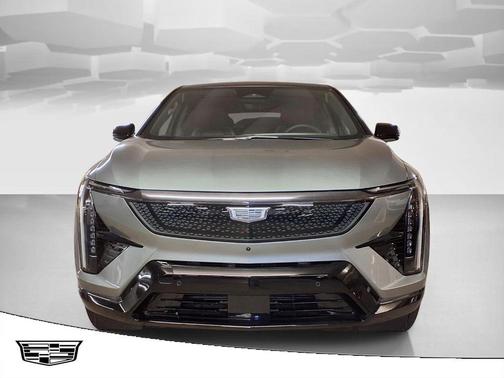 Argent Silver Metallic 2026 Cadillac OPTIQ Sport