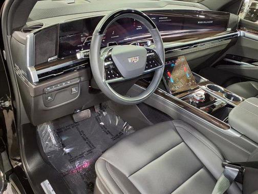 2025 Cadillac Escalade ESV Luxury