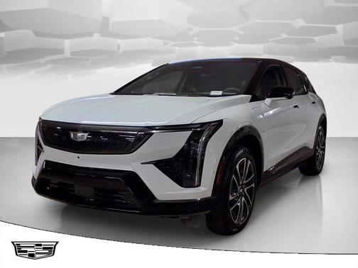 Vibrant White Tricoat 2026 Cadillac OPTIQ Sport