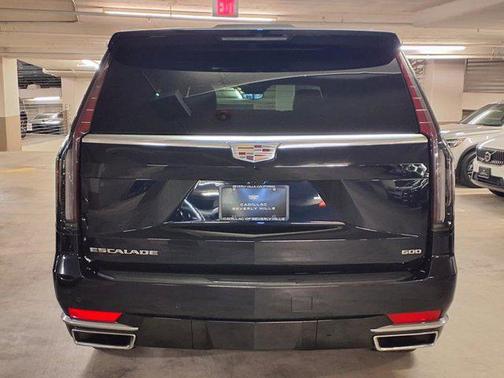 2022 Cadillac Escalade ESV Premium Luxury