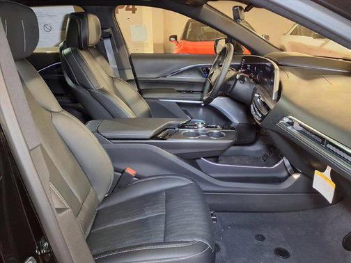 2026 Cadillac LYRIQ V