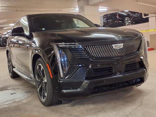 2025 Cadillac Escalade IQ Sport 1