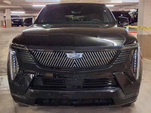 2025 Cadillac Escalade IQ Sport 1