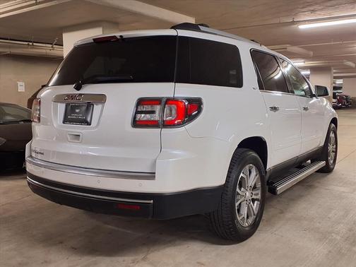 White Frost Tricoat 2016 GMC Acadia SLT-2