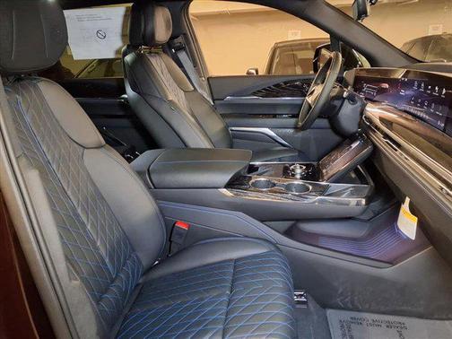 2026 Cadillac Escalade IQ Luxury