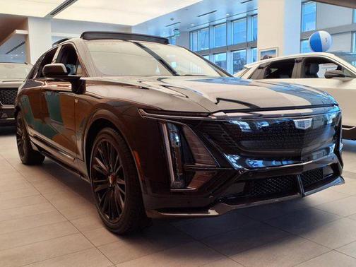 2026 Cadillac LYRIQ V-Series w/1SM