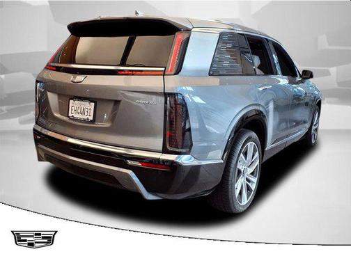 2026 Cadillac VISTIQ Luxury