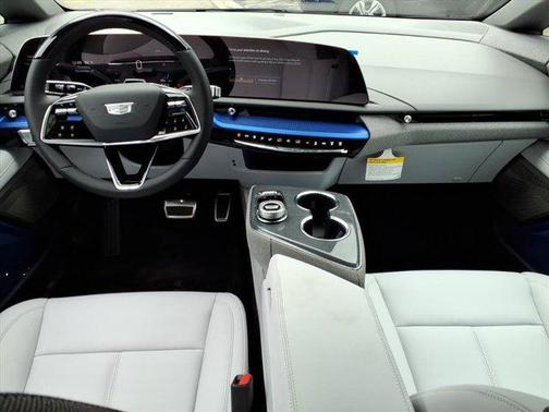 2026 Cadillac OPTIQ Luxury