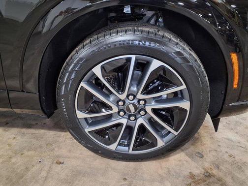 2026 Cadillac OPTIQ Premium Sport