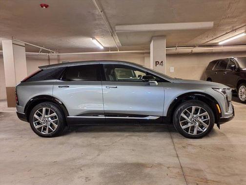 2026 Cadillac OPTIQ Premium Luxury