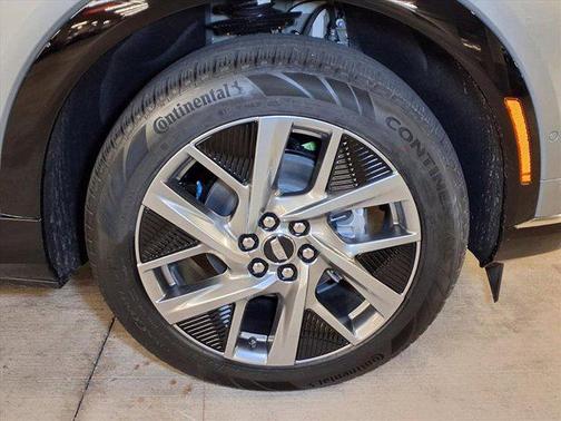 2026 Cadillac OPTIQ Premium Luxury