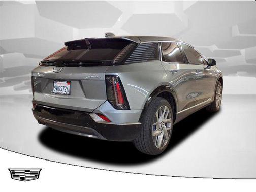 2026 Cadillac OPTIQ Luxury