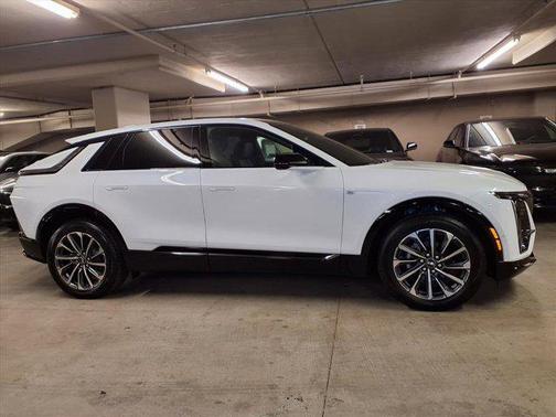 2026 Cadillac LYRIQ Sport