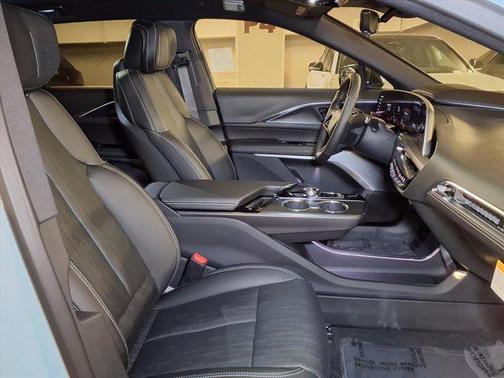 2026 Cadillac LYRIQ V