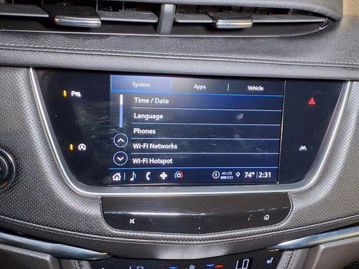 2023 Cadillac XT6 Luxury FWD